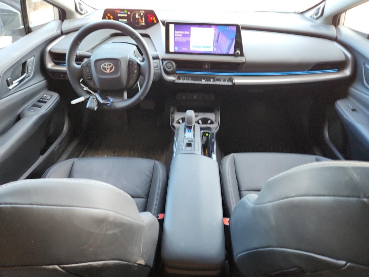 2024 TOYOTA PRIUS