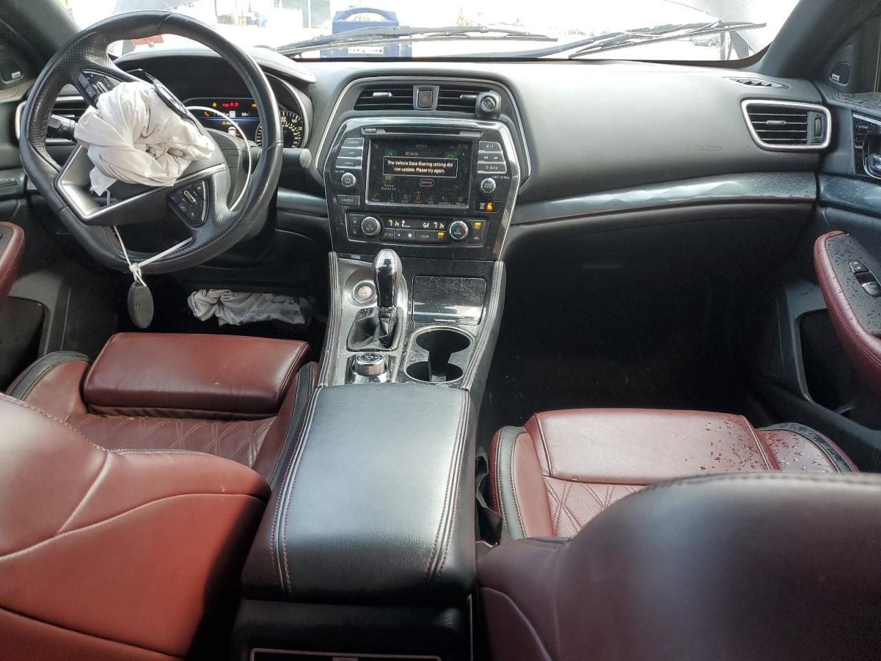 2021 NISSAN Maxima