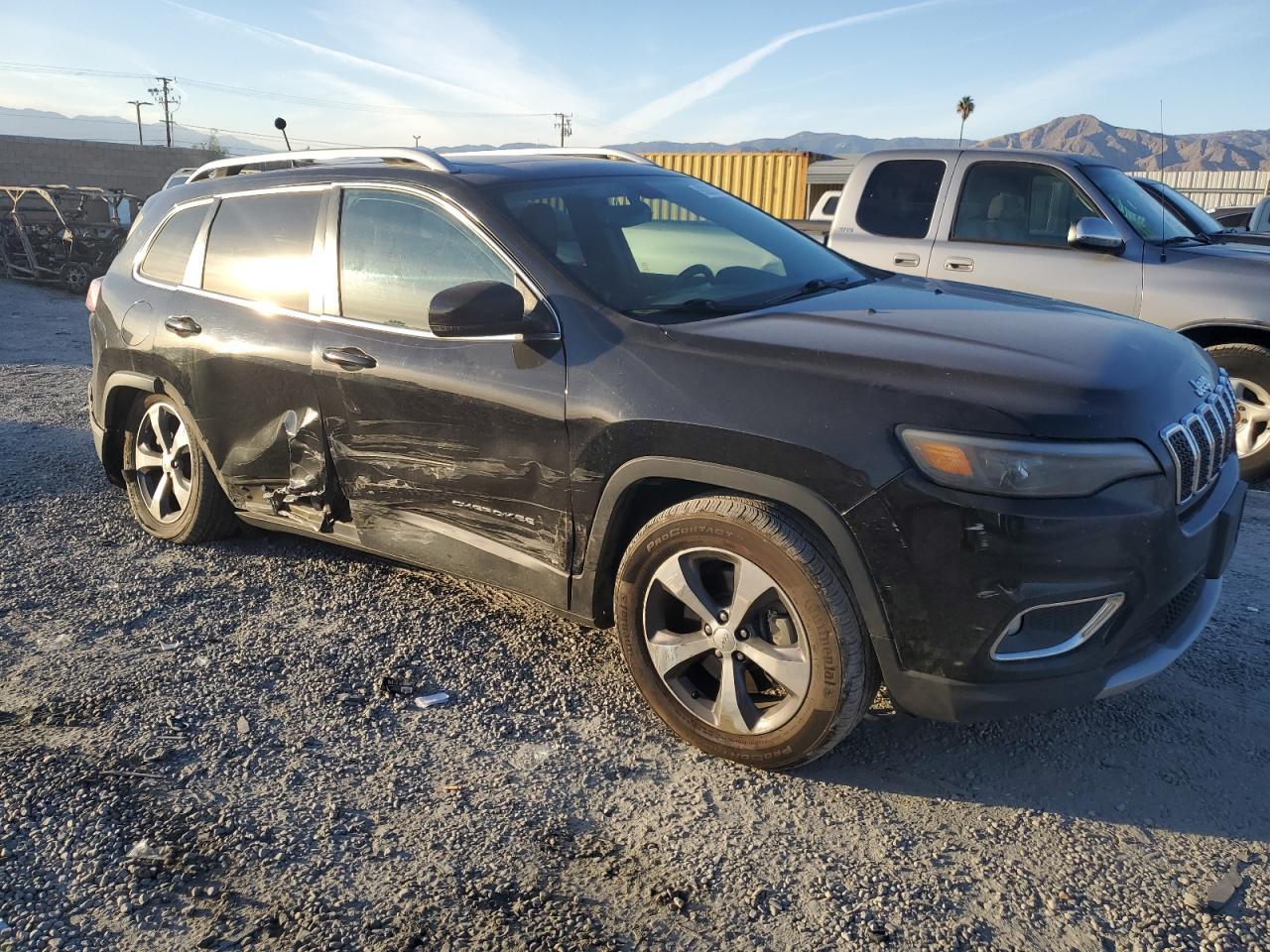 2020 JEEP CHEROKEE
