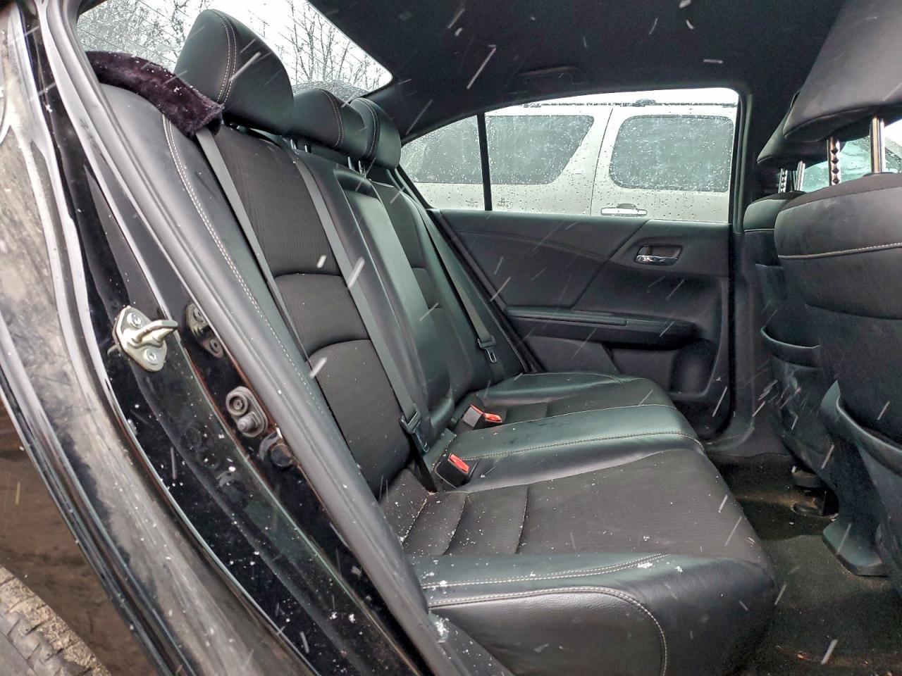 2016 HONDA ACCORD