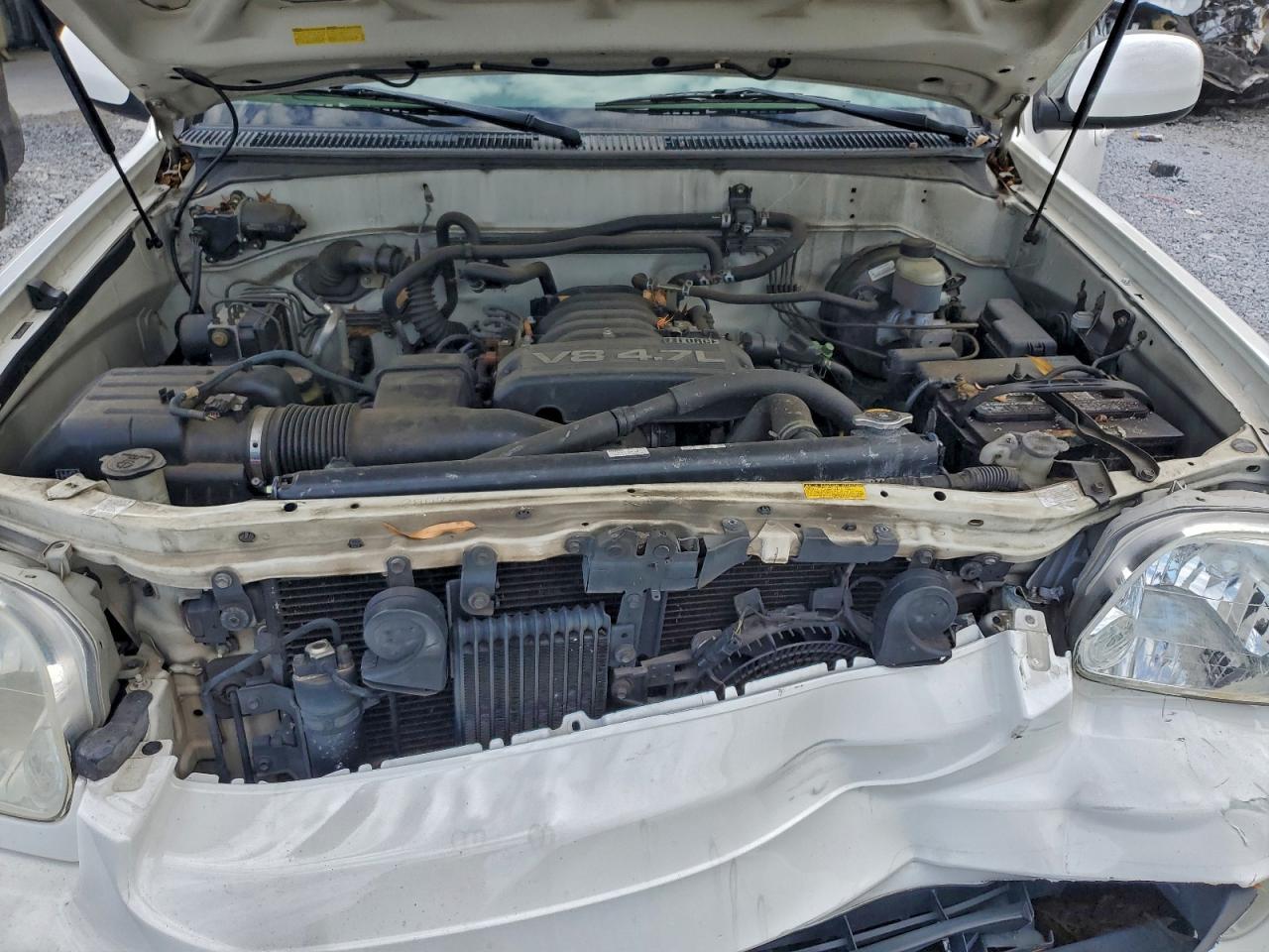 2005 TOYOTA Sequoia