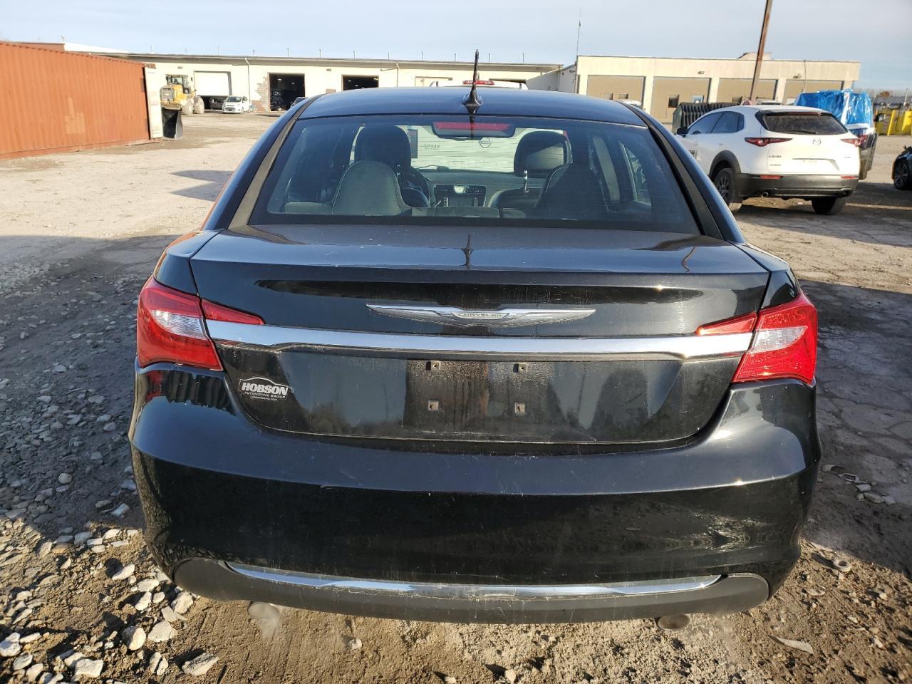 2013 CHRYSLER 200