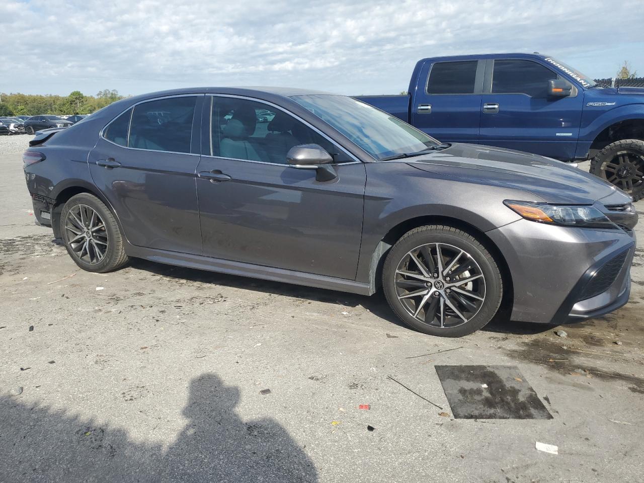 2023 TOYOTA CAMRY