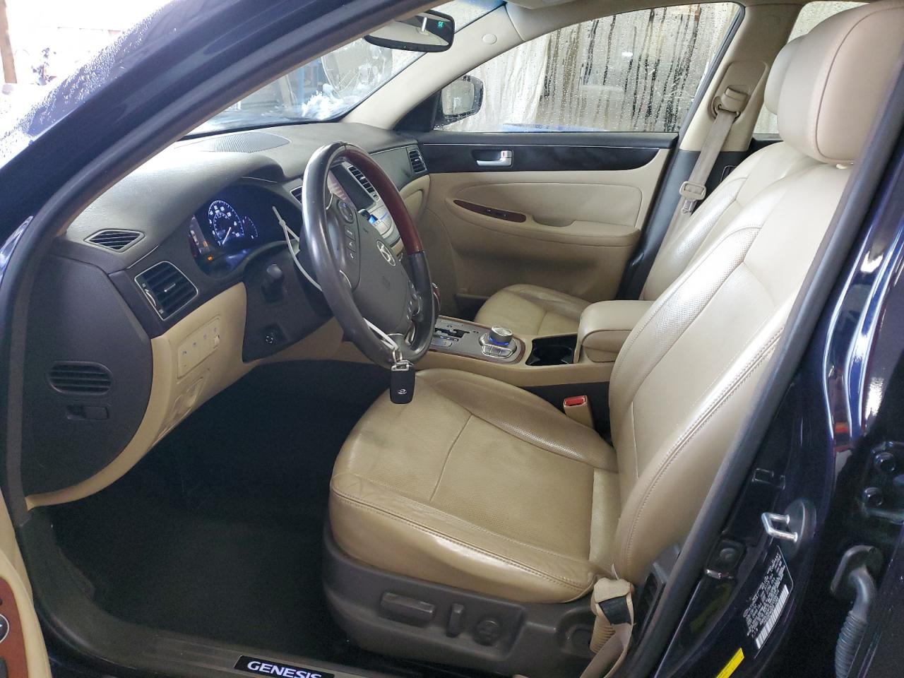 2012 HYUNDAI GENESIS