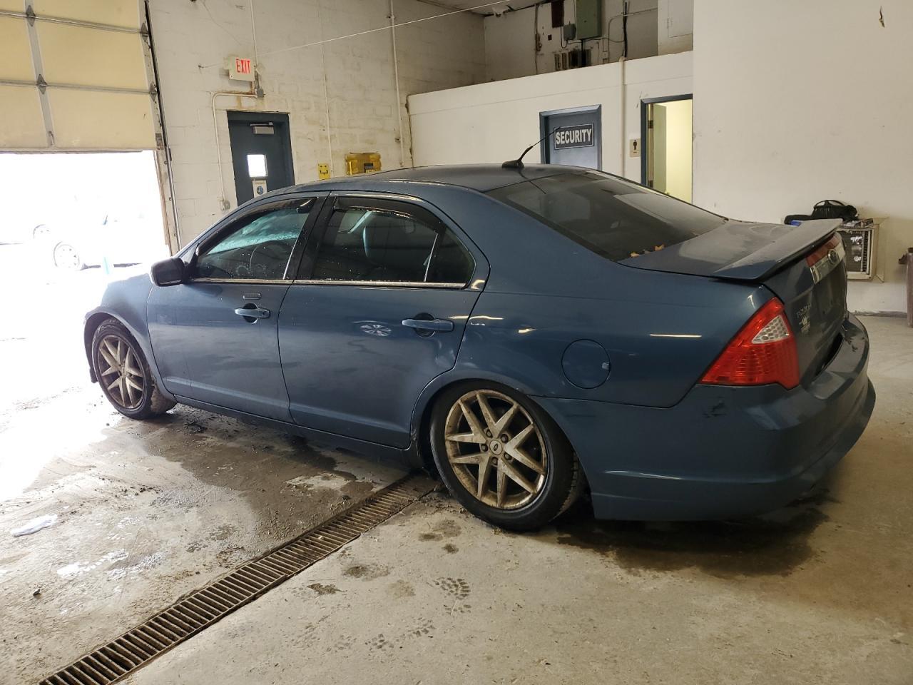2010 FORD FUSION