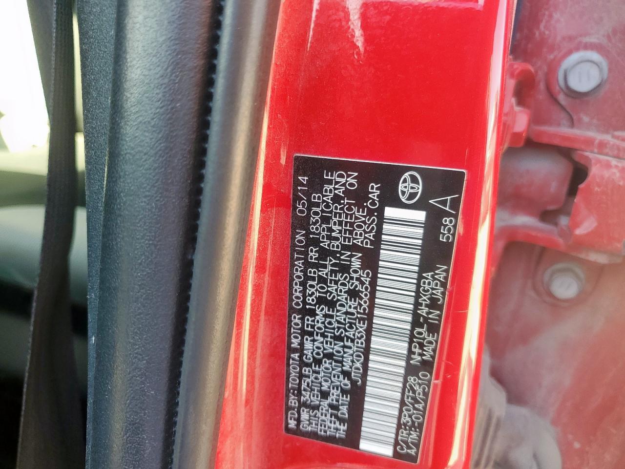 2014 TOYOTA Prius c