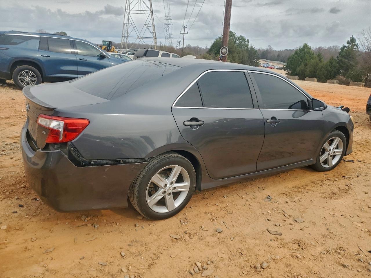 2012 TOYOTA CAMRY