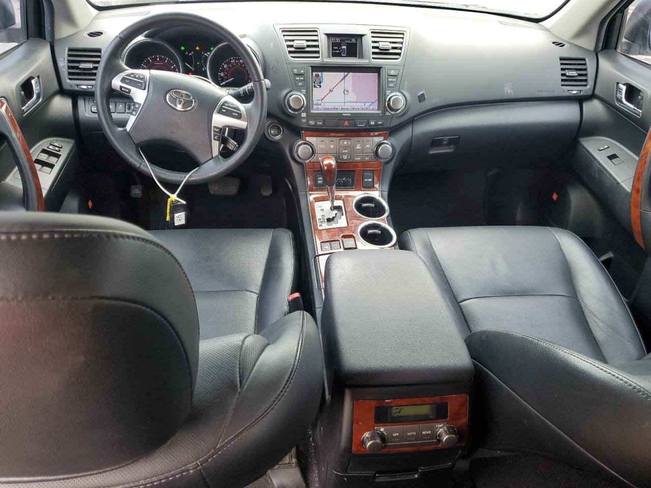 2012 TOYOTA HIGHLANDER