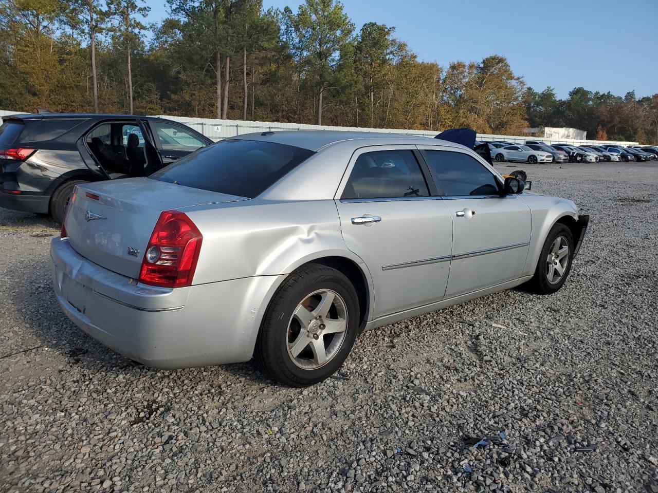 2010 CHRYSLER 300