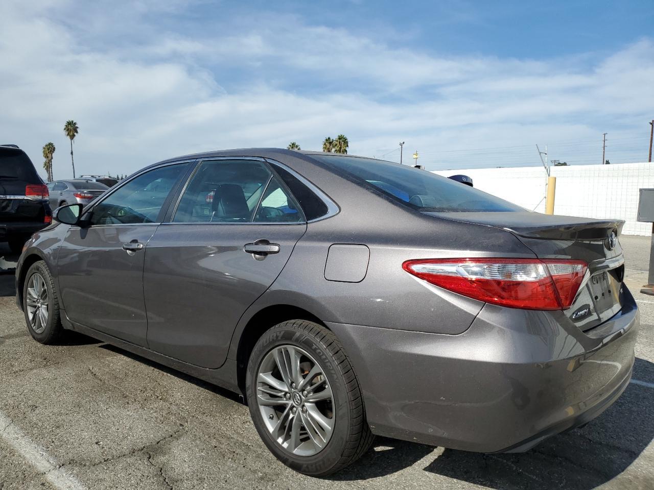 2017 TOYOTA CAMRY