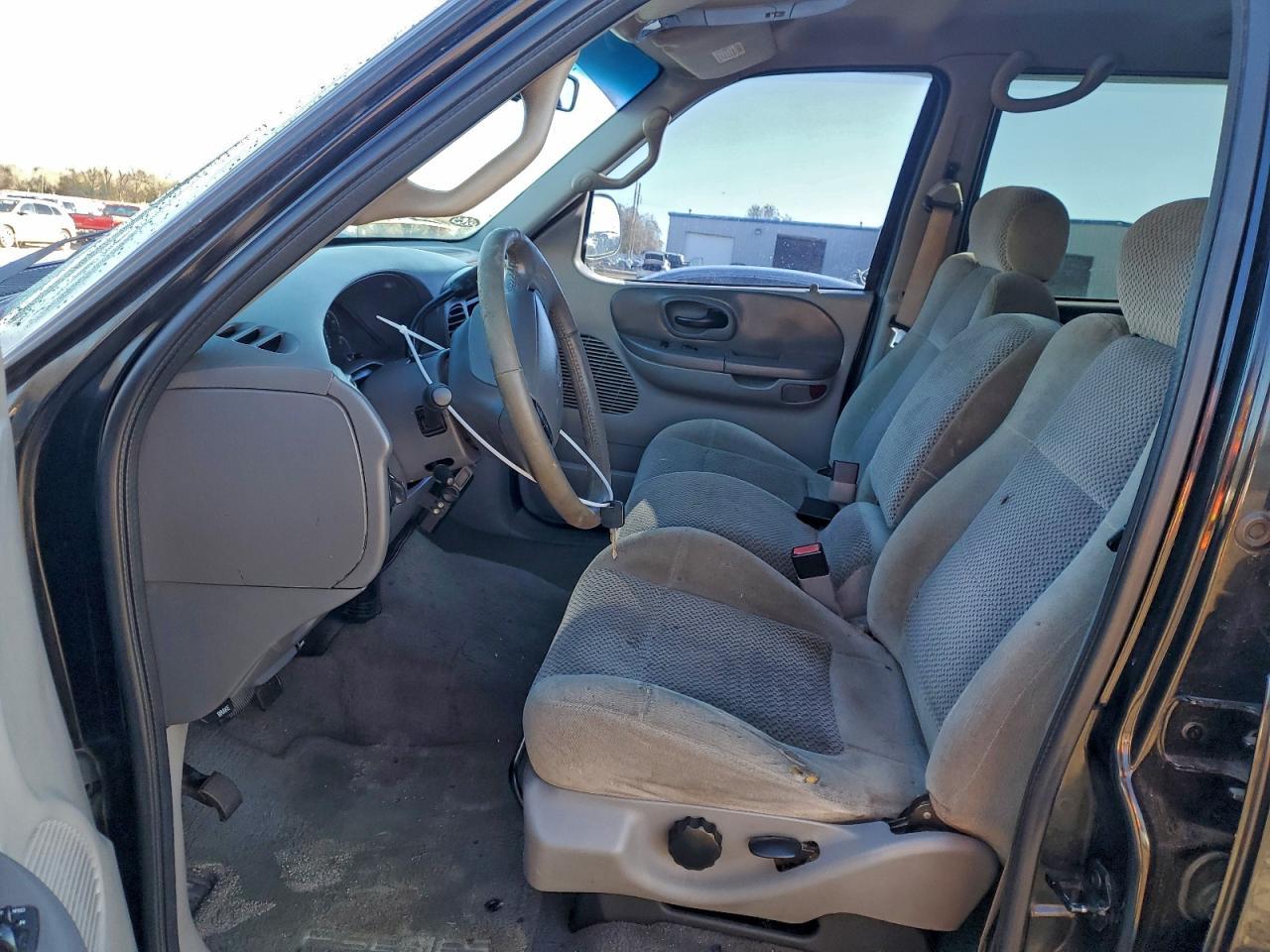 2001 FORD F-150