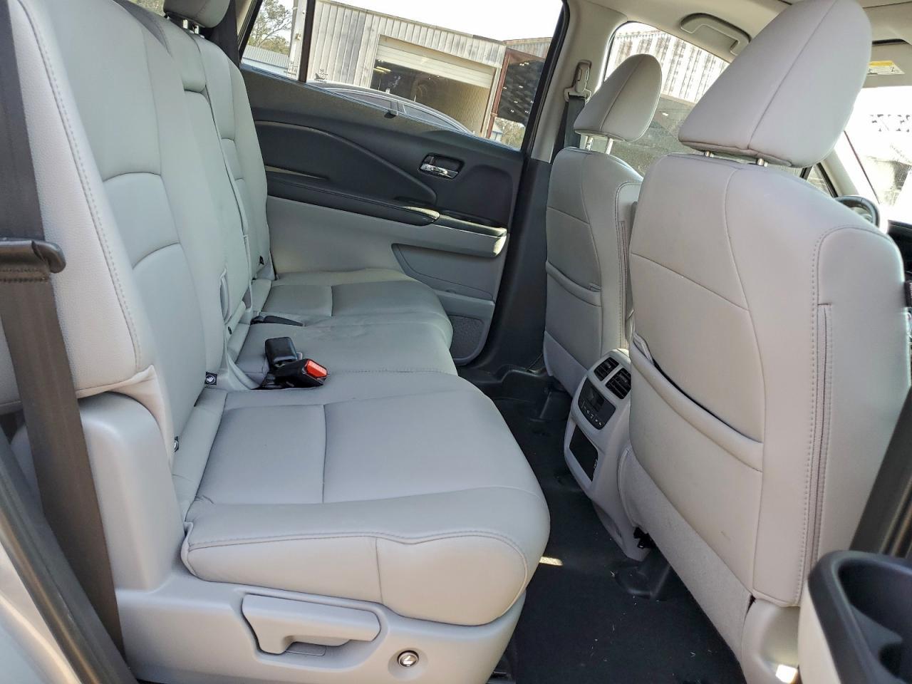 2019 HONDA PILOT