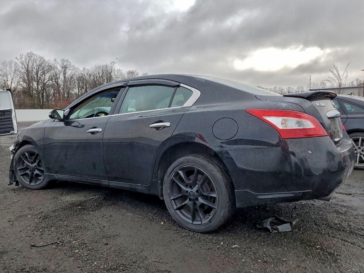 2009 NISSAN Maxima