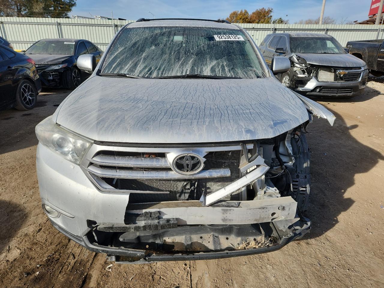 2012 TOYOTA HIGHLANDER