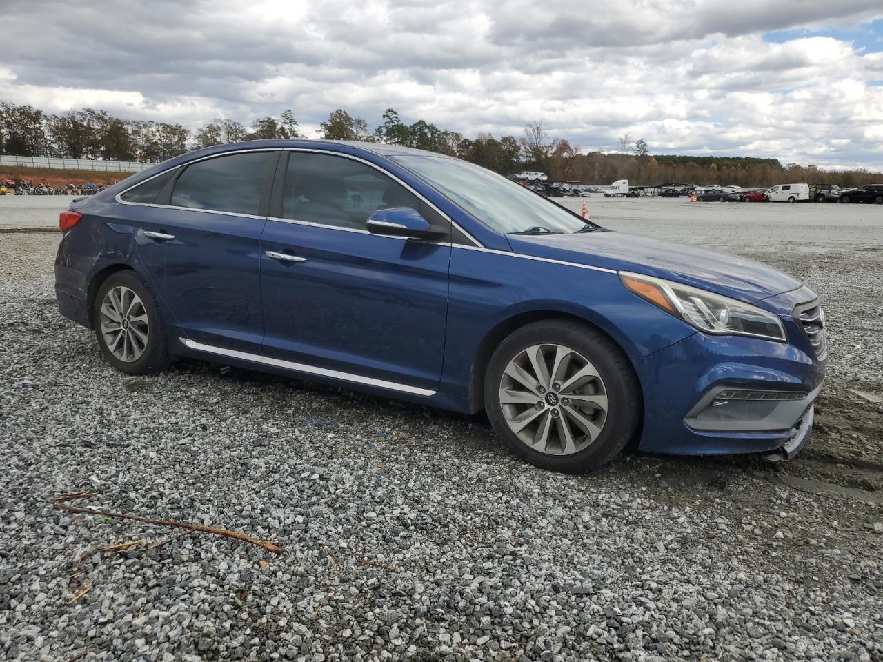 2015 HYUNDAI SONATA