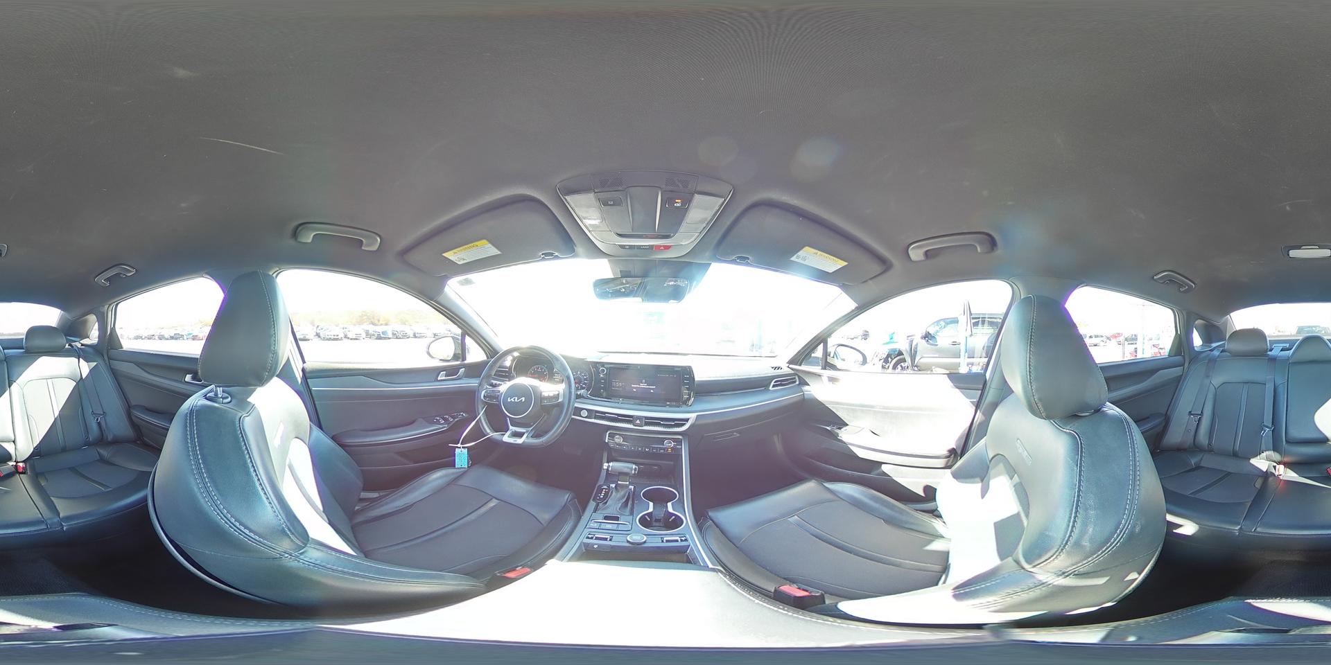 2022 KIA K5