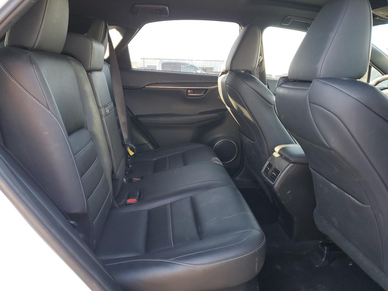 2016 LEXUS NX 200T