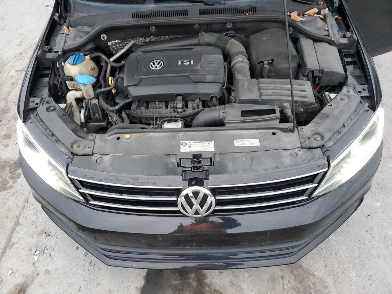 2016 VOLKSWAGEN JETTA