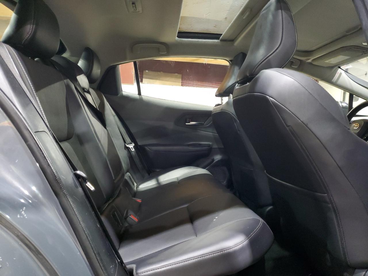 2023 TOYOTA PRIUS