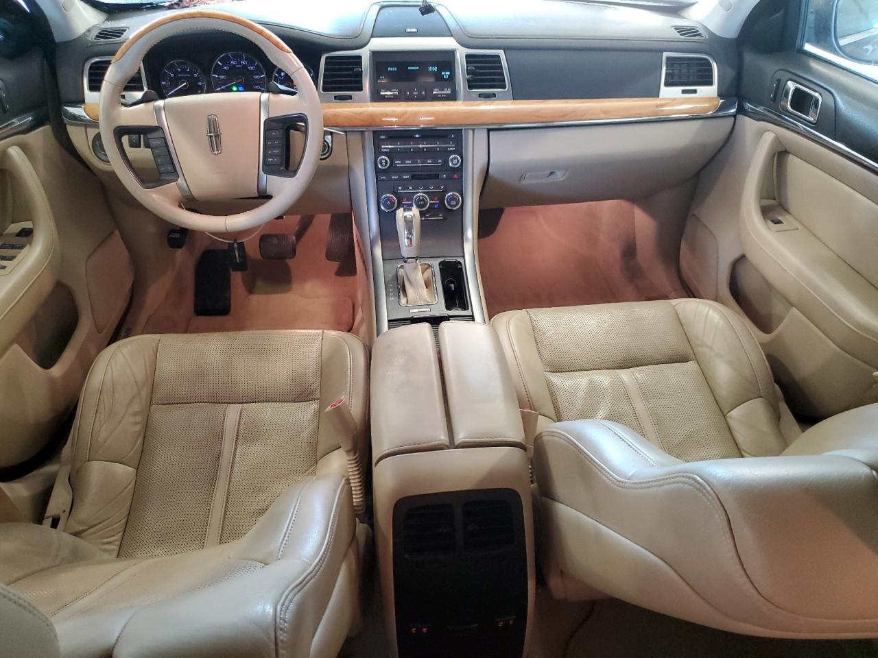 2011 LINCOLN MKS