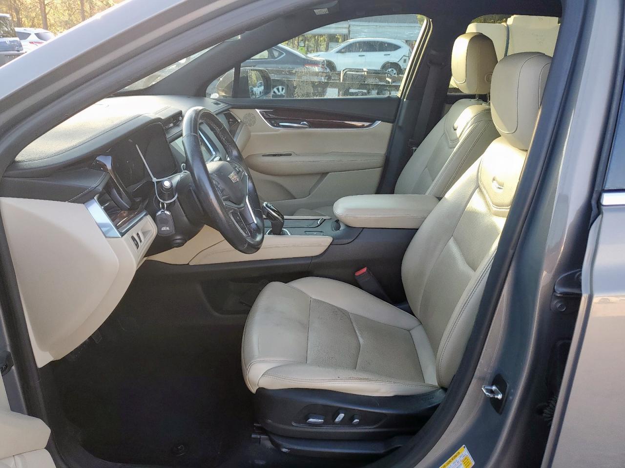 2018 CADILLAC XT5