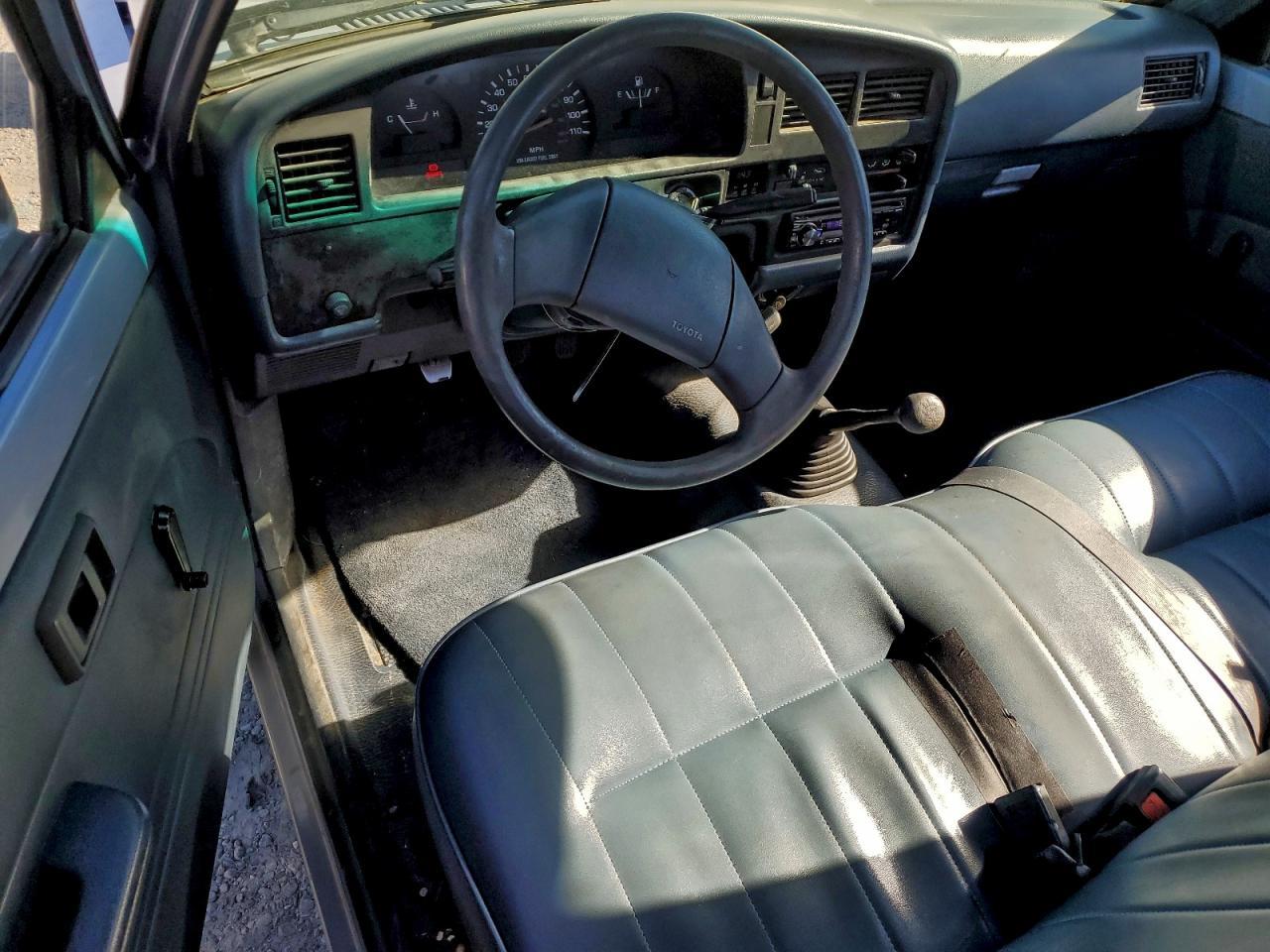 1991 TOYOTA Pickup
