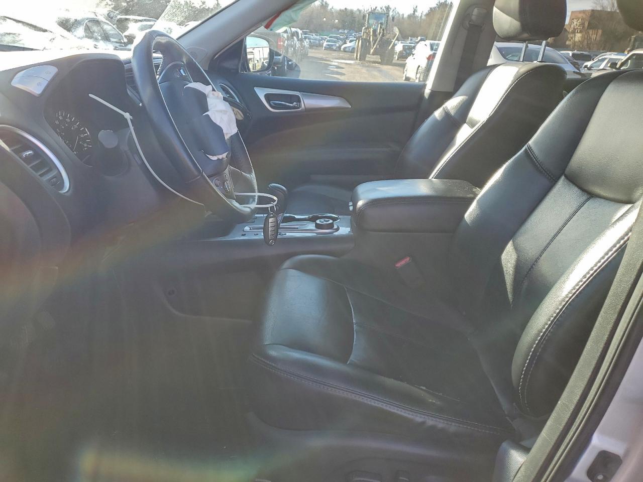 2017 NISSAN PATHFINDER
