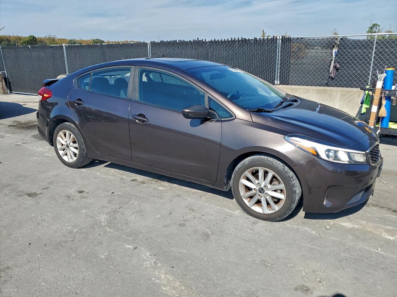 2017 KIA FORTE