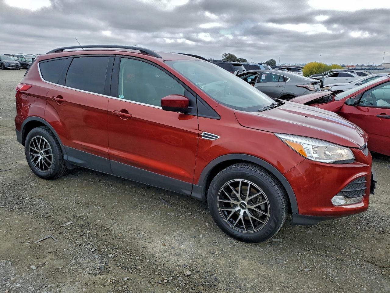 2015 FORD ESCAPE