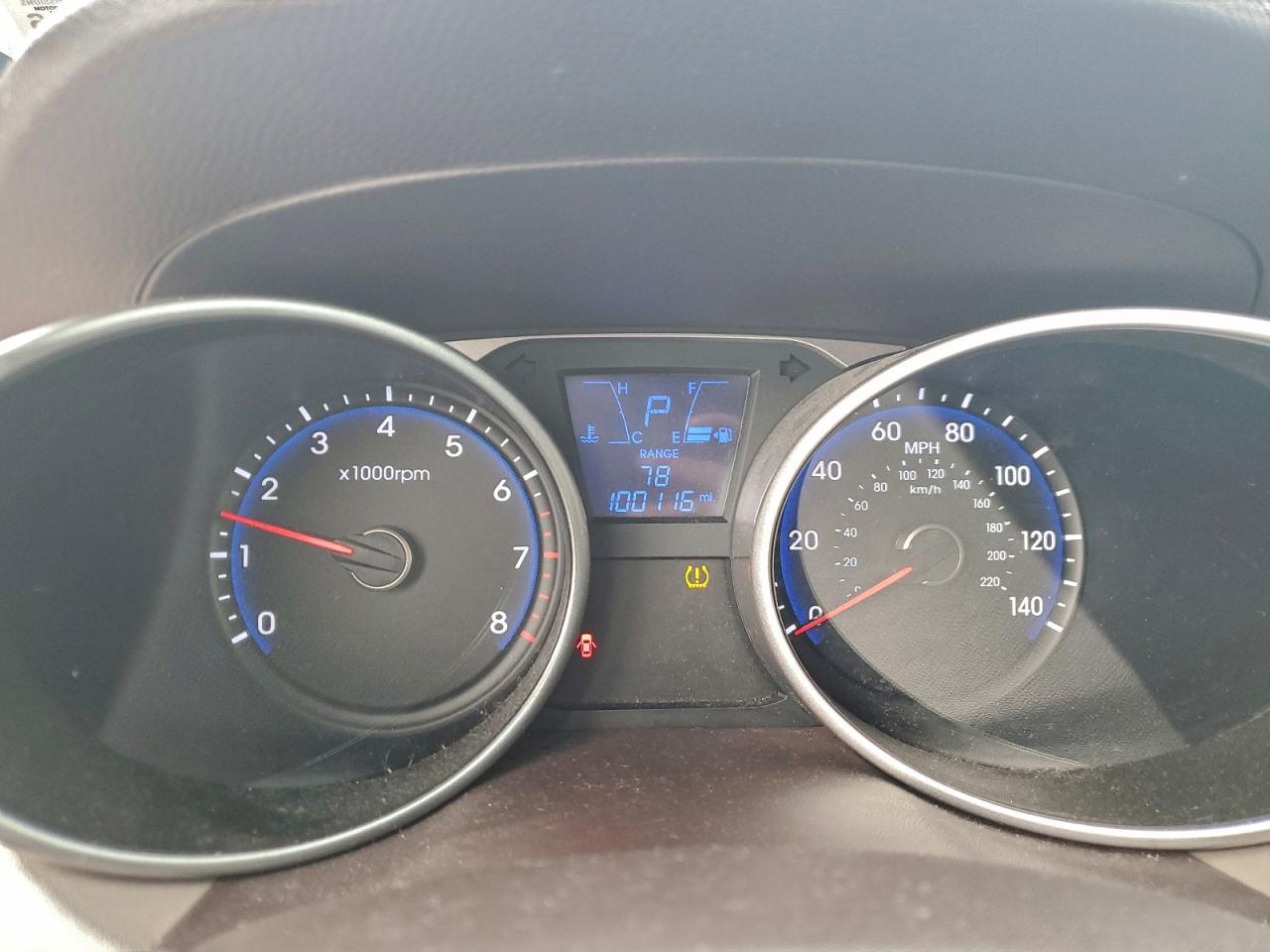 2015 HYUNDAI TUCSON