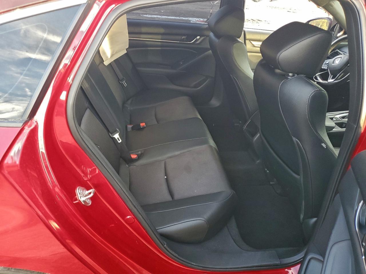2019 HONDA ACCORD