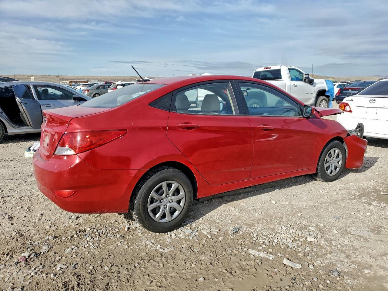 2013 HYUNDAI ACCENT