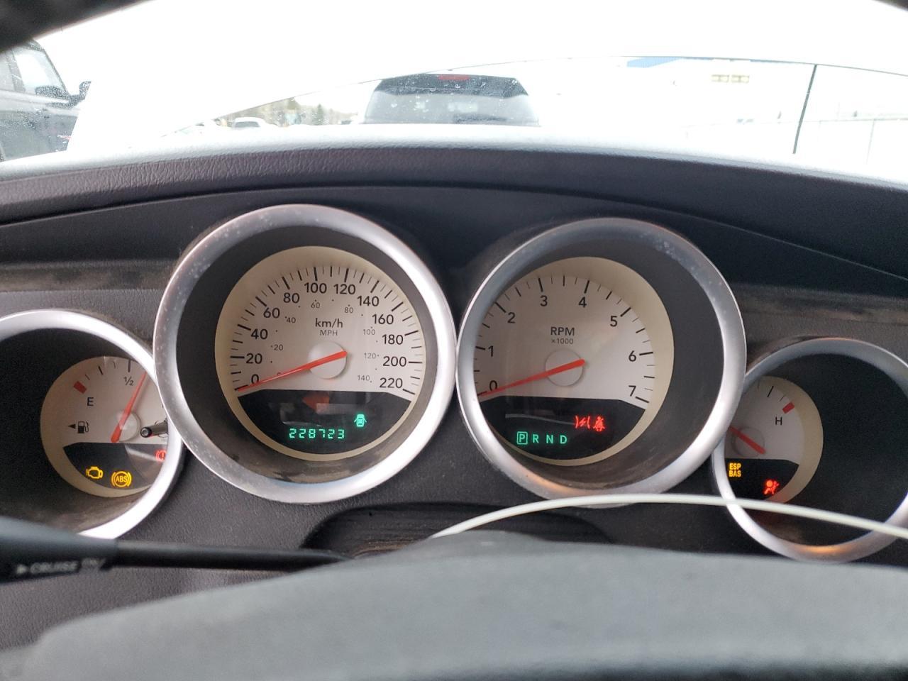 2006 DODGE CHARGER