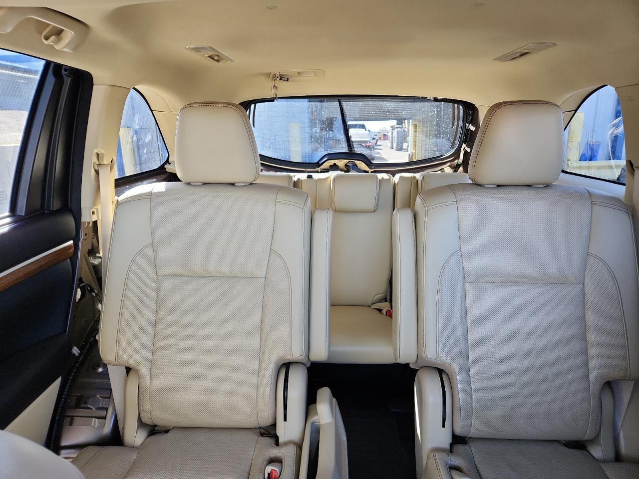2017 TOYOTA HIGHLANDER