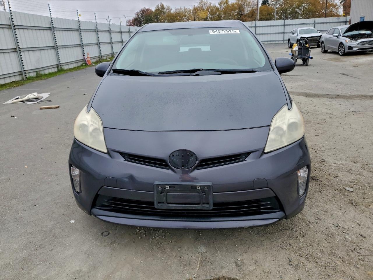 2014 TOYOTA PRIUS
