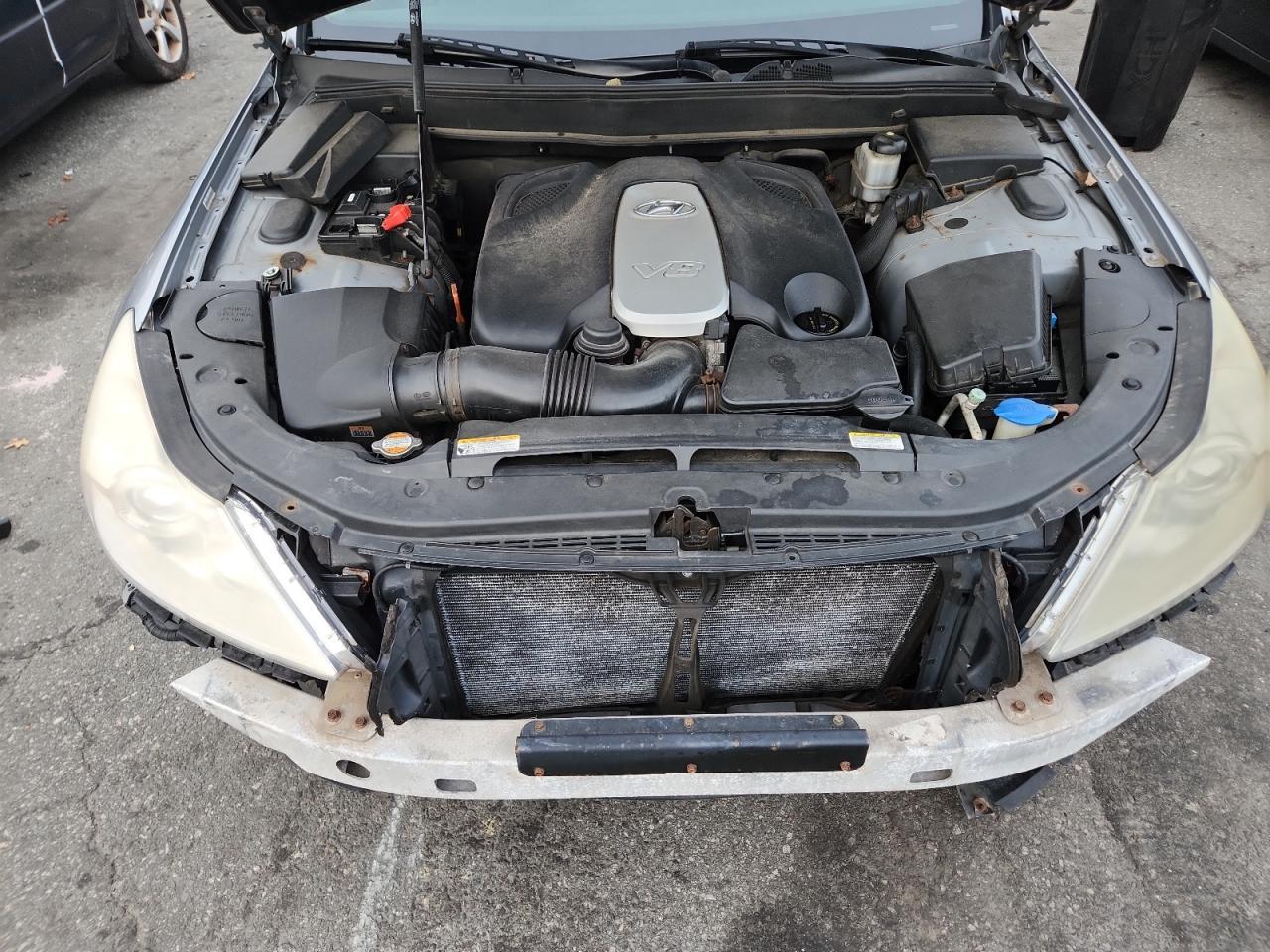 2009 HYUNDAI GENESIS