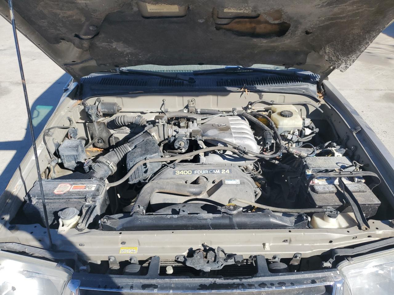 2001 TOYOTA 4Runner