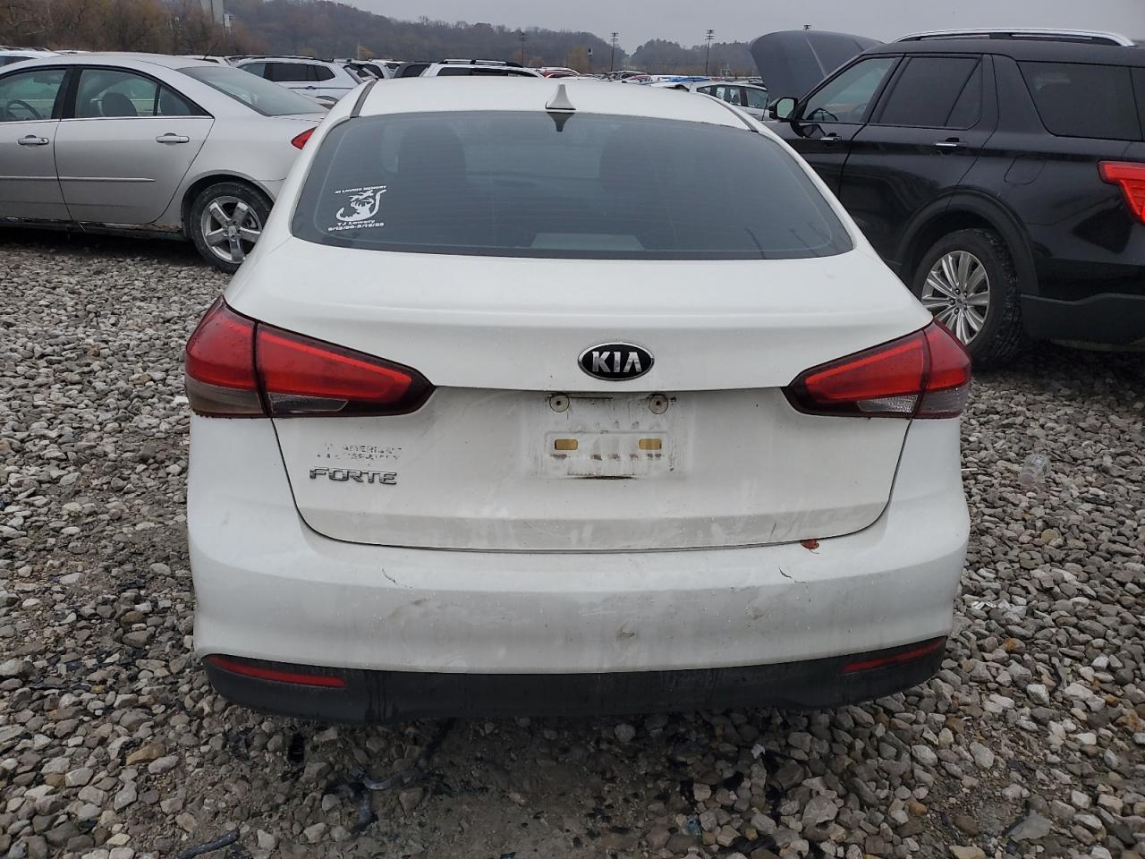 2017 KIA FORTE