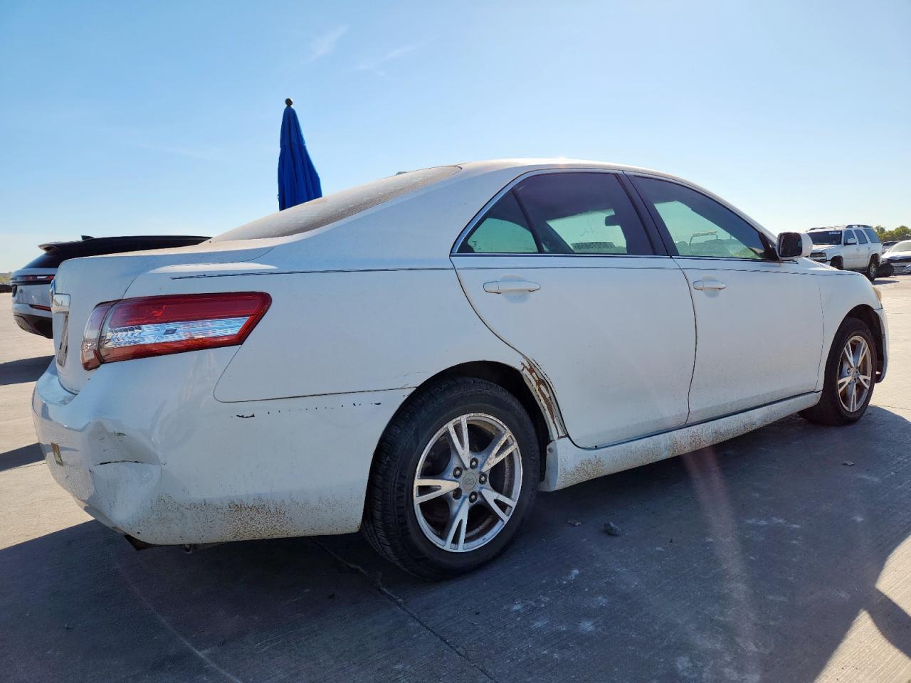 2010 TOYOTA CAMRY
