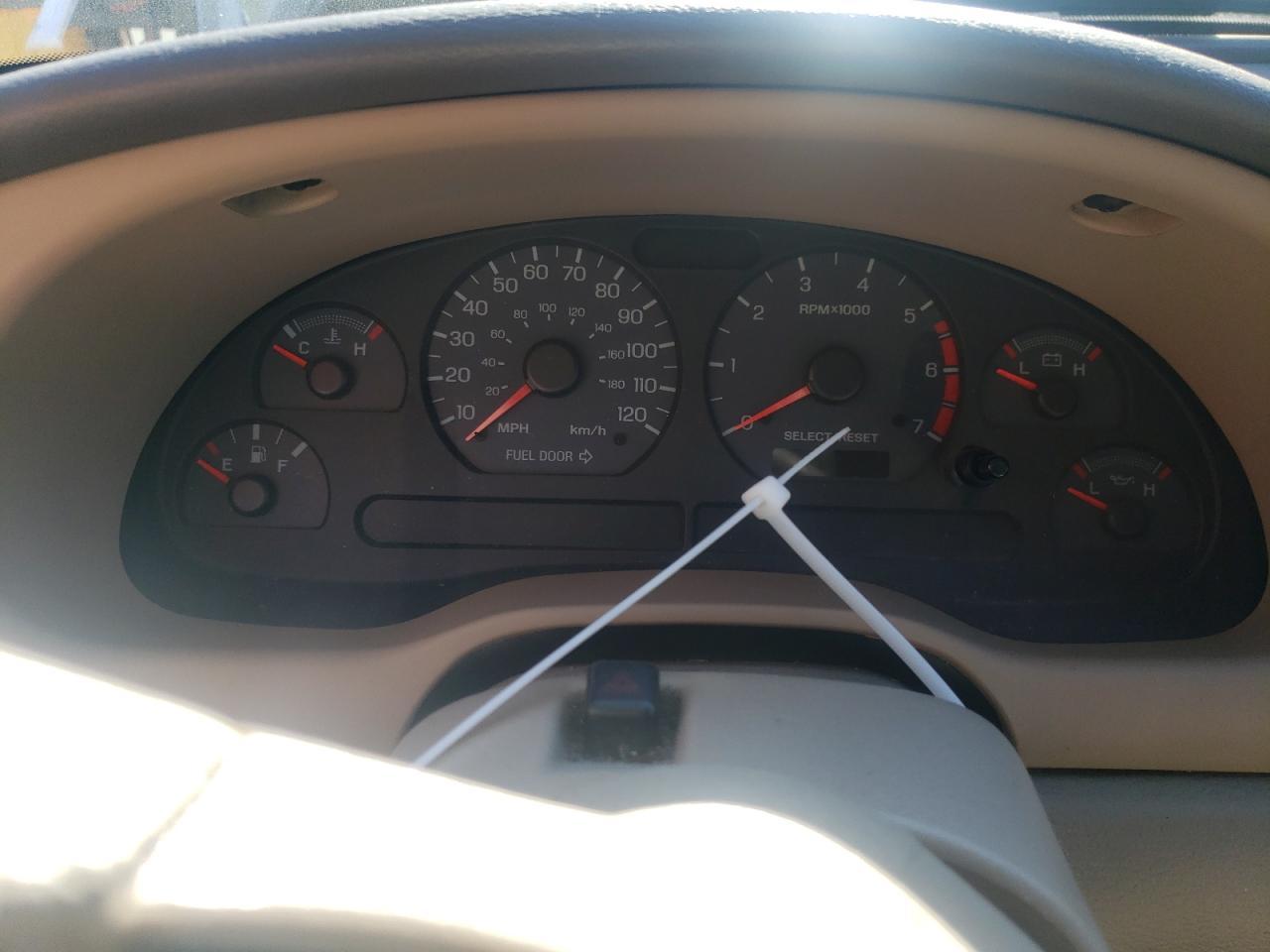 2003 FORD MUSTANG