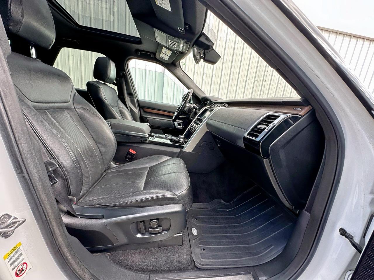 2018 LAND ROVER Discovery