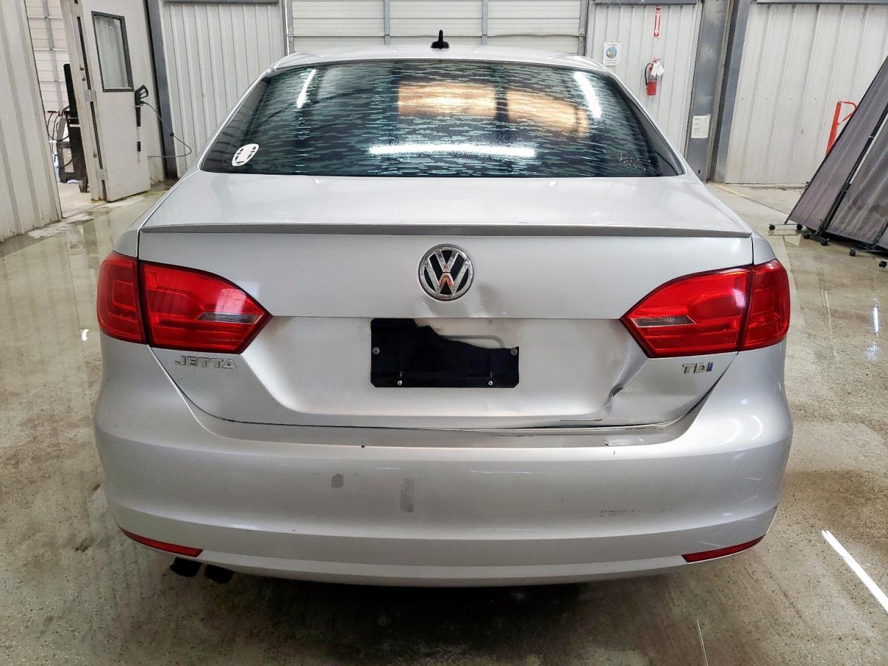 2012 VOLKSWAGEN JETTA