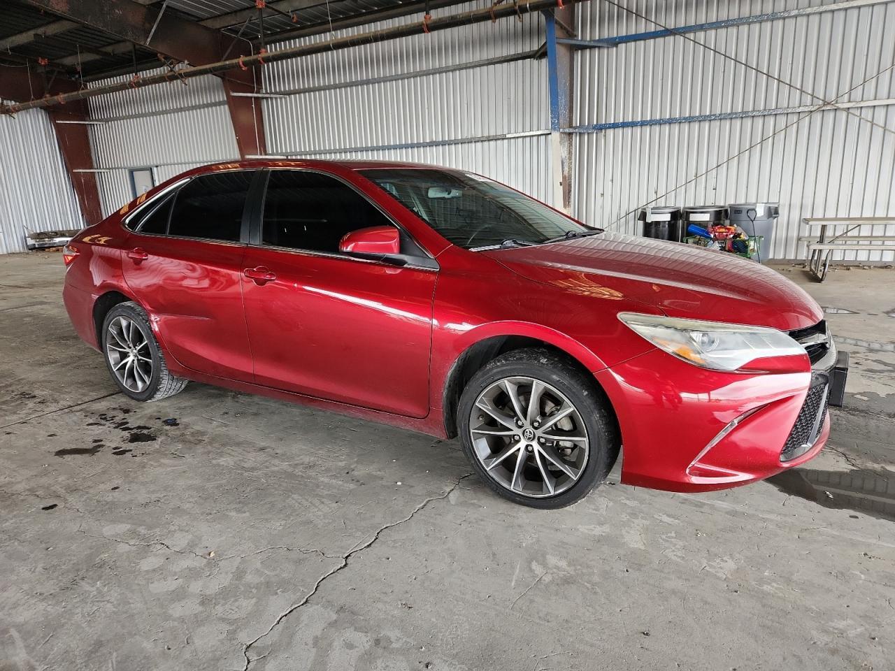 2015 TOYOTA CAMRY