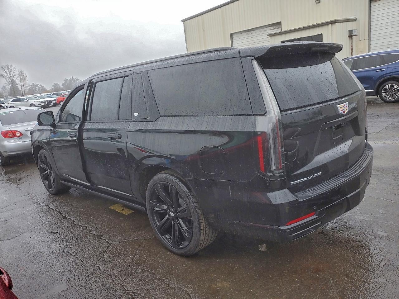 2025 CADILLAC Escalade ESV