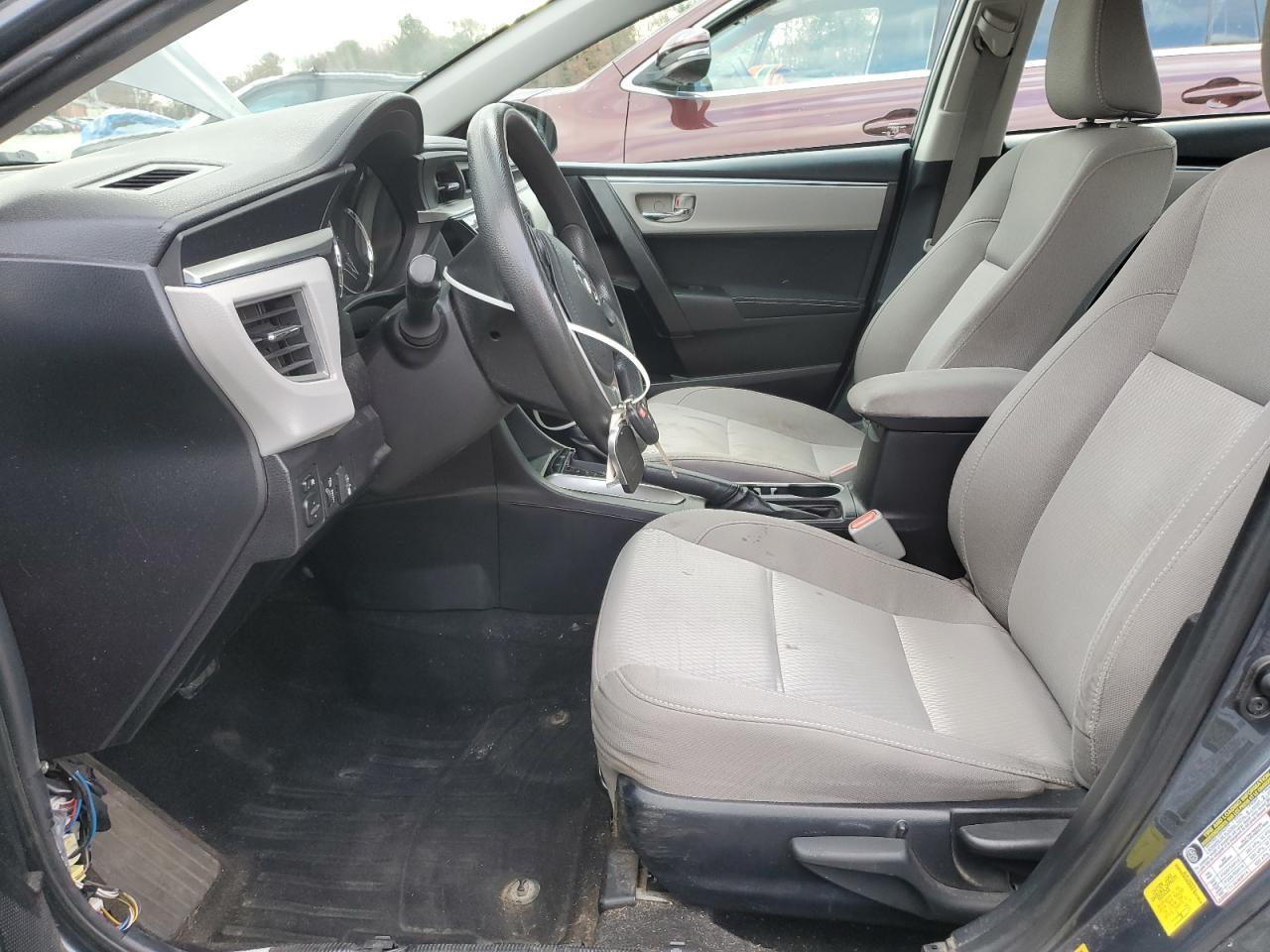 2015 TOYOTA COROLLA