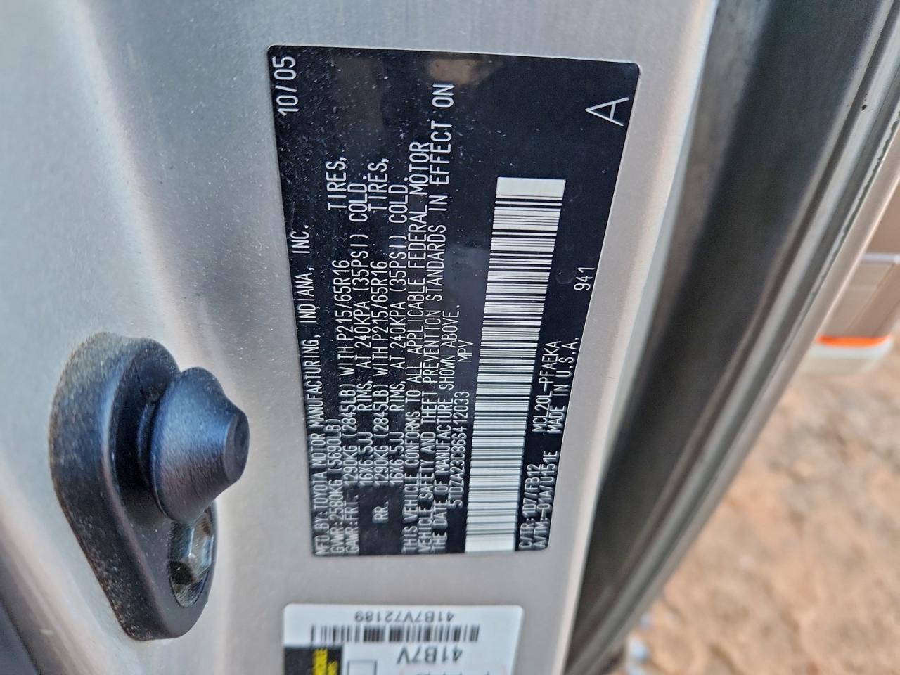 2006 TOYOTA SIENNA