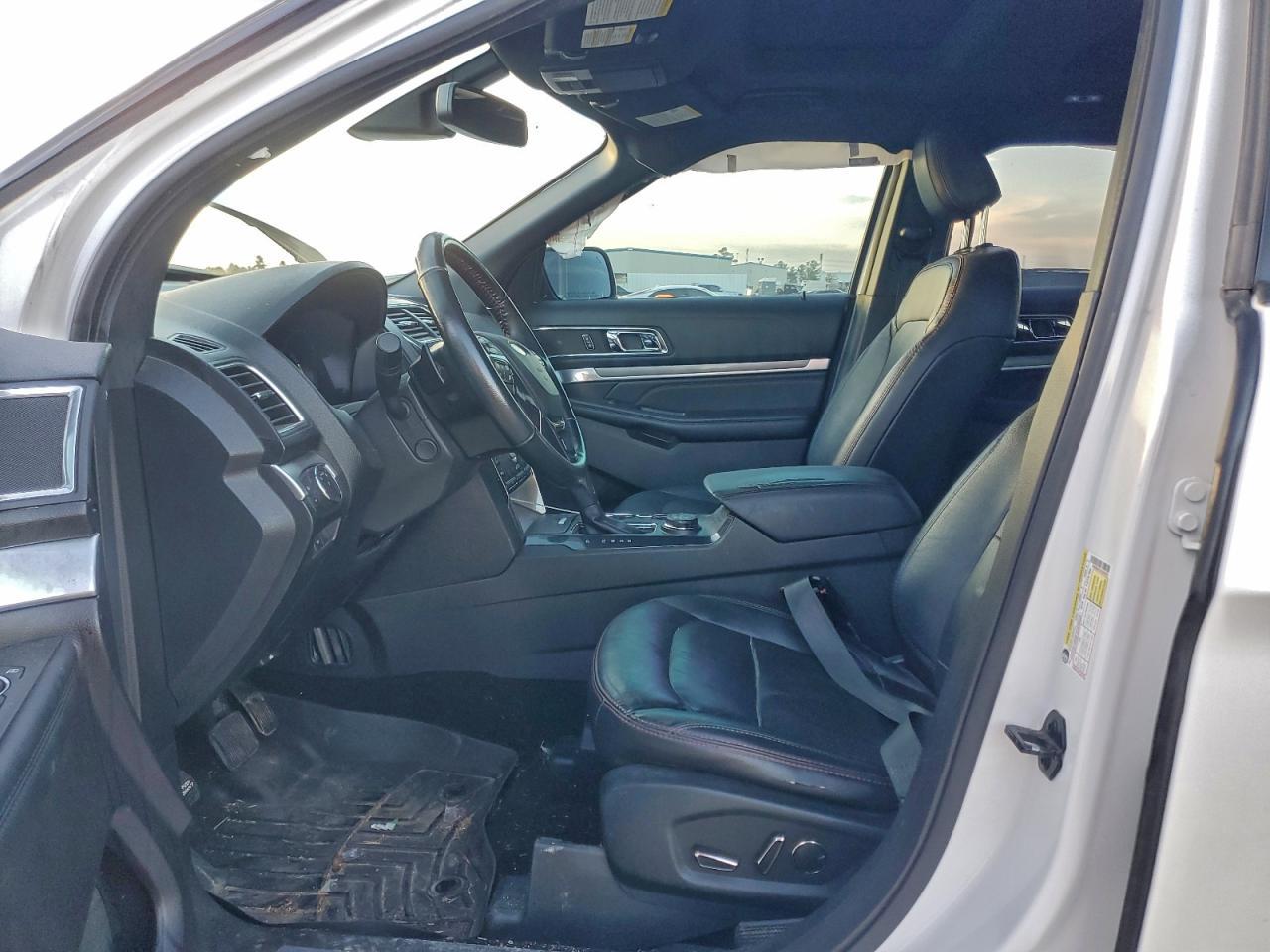 2018 FORD Explorer Sport Trac