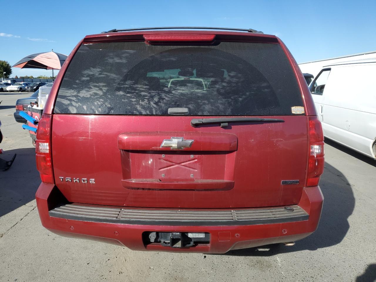 2011 CHEVROLET Tahoe