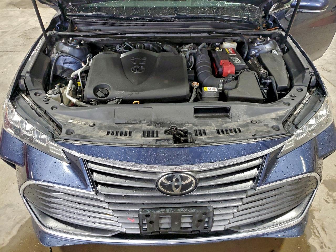 2019 TOYOTA Avalon