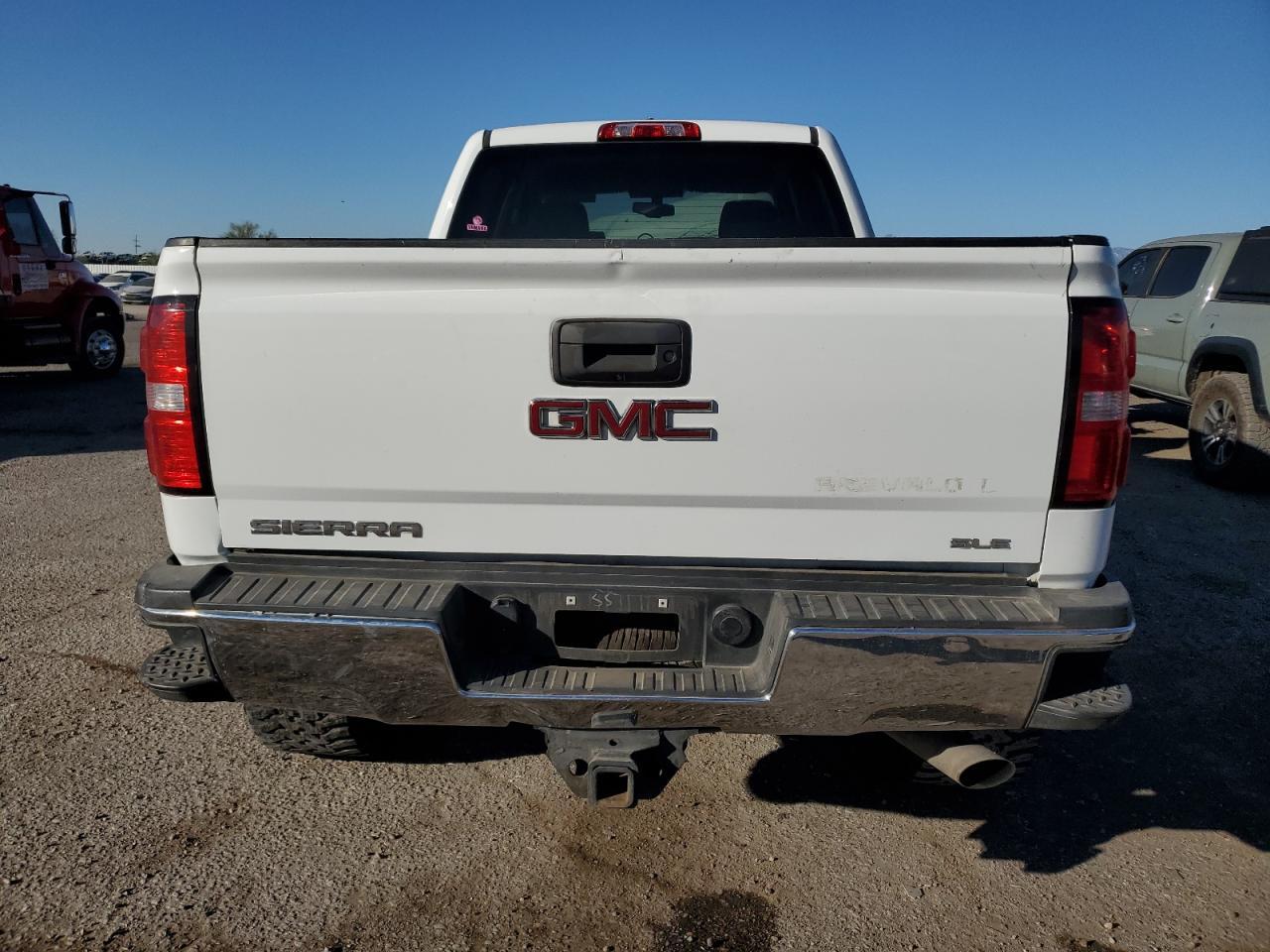 2018 GMC Sierra